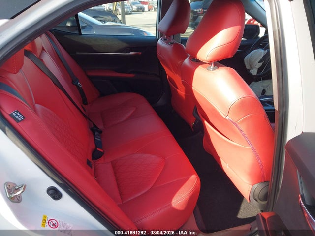 4T1B11HK4KU703416 Toyota CAMRY SE