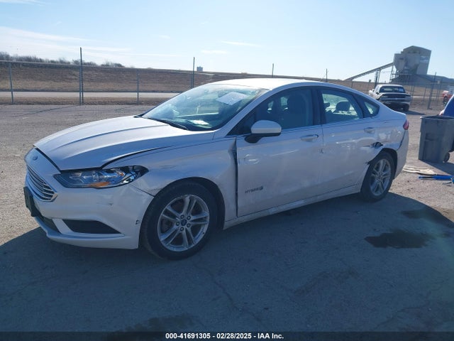 3FA6P0LU4JR152682 Ford Fusion Hybrid Se