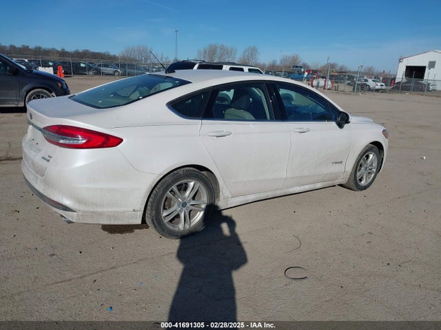 3FA6P0LU4JR152682 Ford Fusion Hybrid Se
