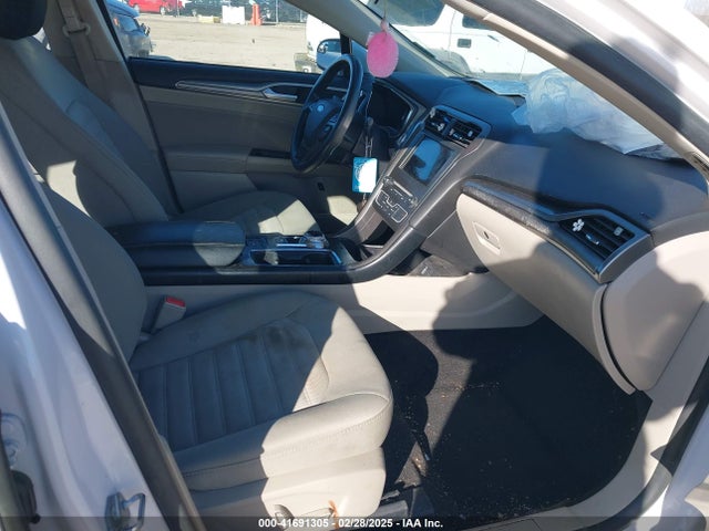 3FA6P0LU4JR152682 Ford Fusion Hybrid Se