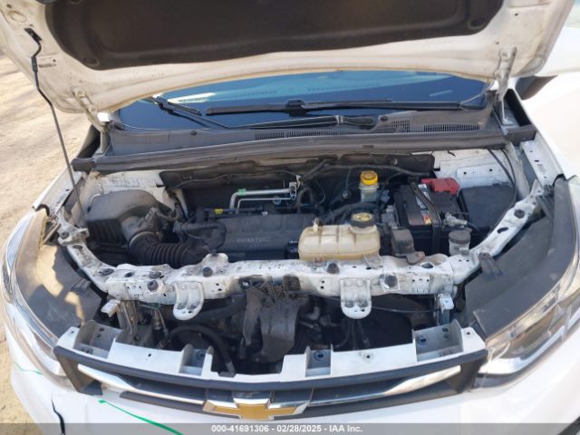 3GNCJKSB4KL389162 Chevrolet TRAX LS