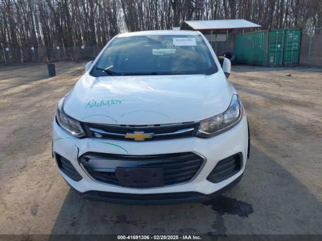 3GNCJKSB4KL389162 Chevrolet TRAX LS