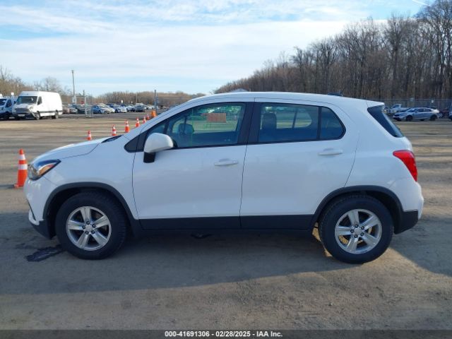 3GNCJKSB4KL389162 Chevrolet TRAX LS