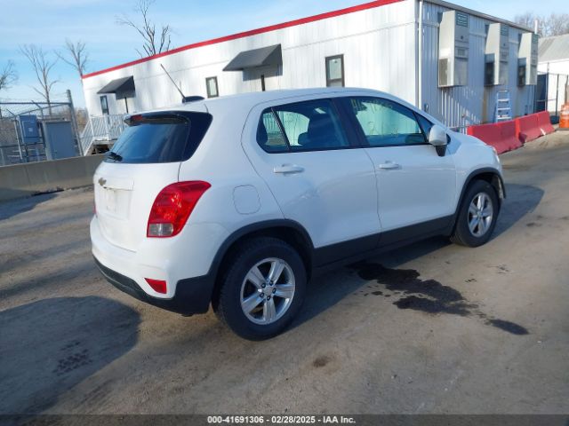 3GNCJKSB4KL389162 Chevrolet TRAX LS