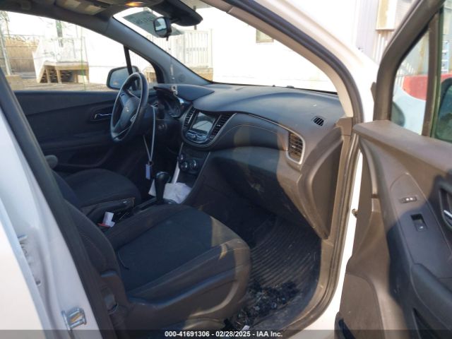 3GNCJKSB4KL389162 Chevrolet TRAX LS