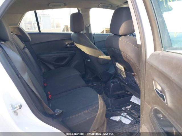 3GNCJKSB4KL389162 Chevrolet TRAX LS