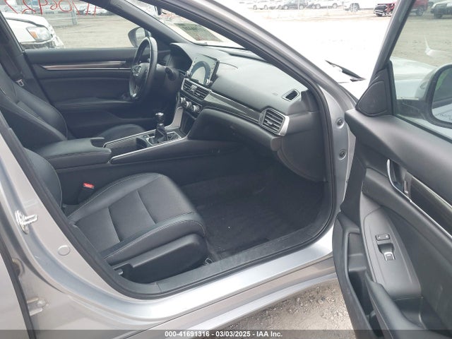 1HGCV1E34JA189126 Honda Accord Sport