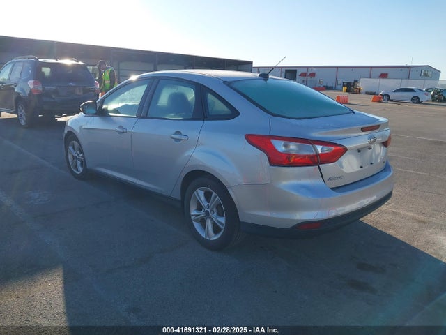 1FADP3F20EL454106 Ford FOCUS SE