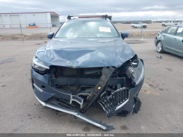 YV4L12RL9N1086152 Volvo Xc60 B5 Inscription