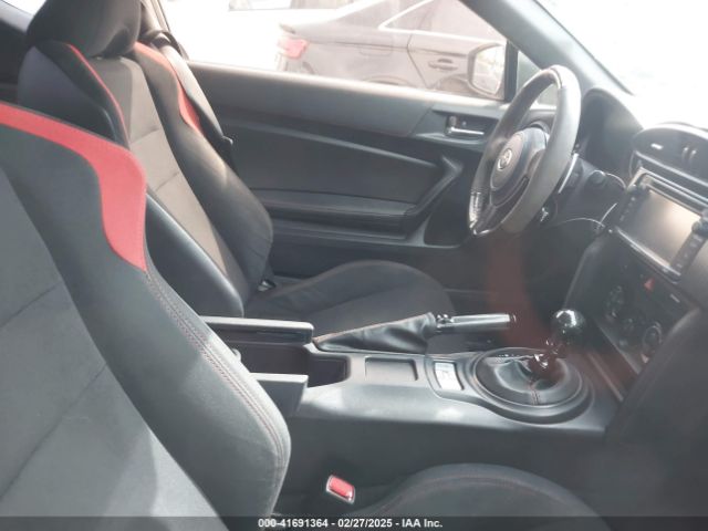 JF1ZNAA11E8707354 Scion FR-S