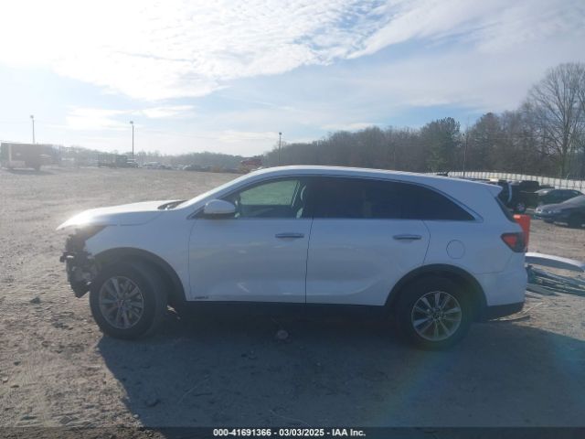 5XYPGDA58KG481205 KIA Sorento 3.3l Lx
