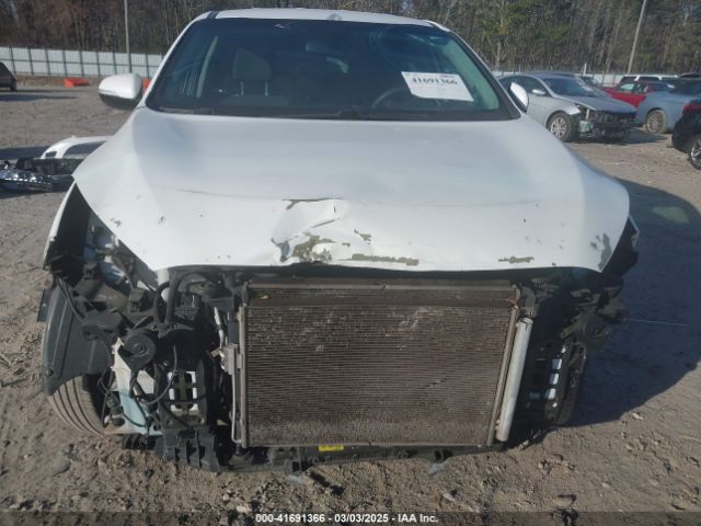 5XYPGDA58KG481205 KIA Sorento 3.3l Lx