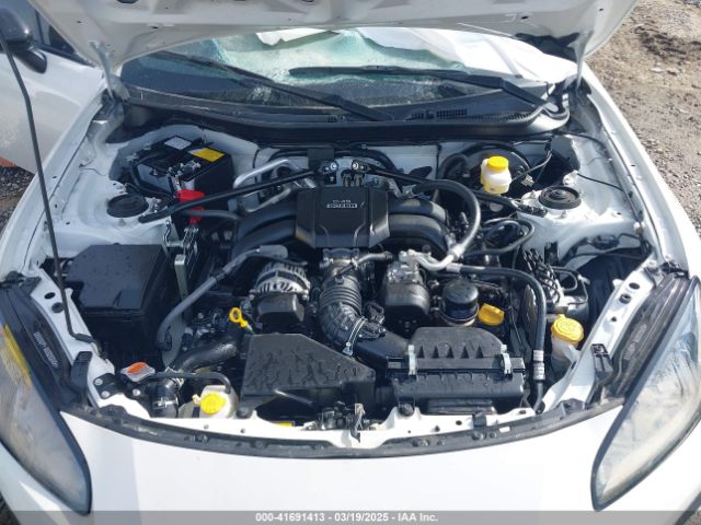 2024 TOYOTA GR86 JF1ZNBE17R8753079 Photo 9