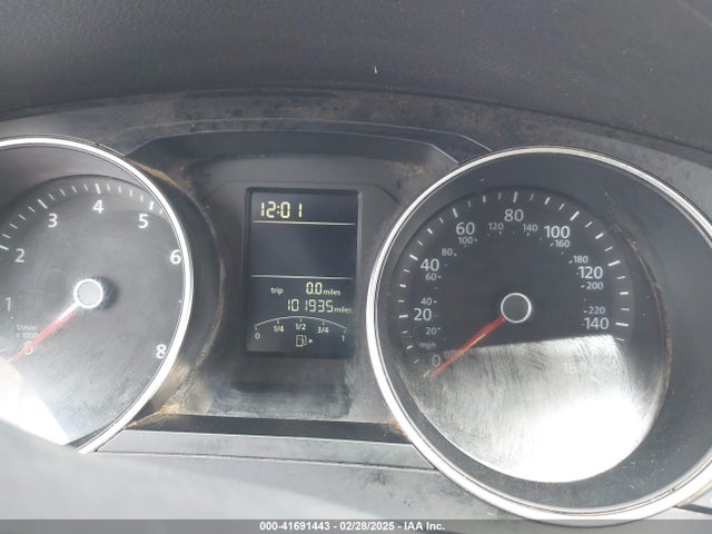3VW2K7AJ0FM356647 Volkswagen Jetta 2.0l S