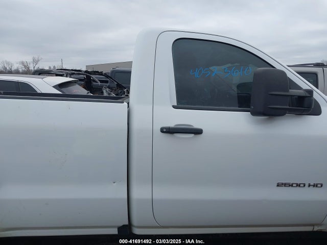 1GC0KUEG7HZ253590 Chevrolet Silverado 2500hd Wt