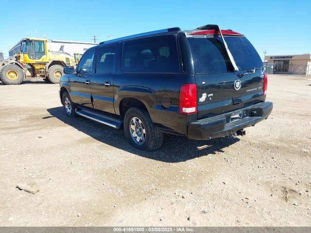 2005 CADILLAC ESCALADE ESV 3GYFK66N35G235015 Photo 2