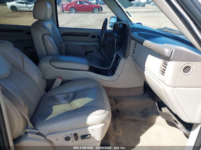 2005 CADILLAC ESCALADE ESV 3GYFK66N35G235015 Photo 4