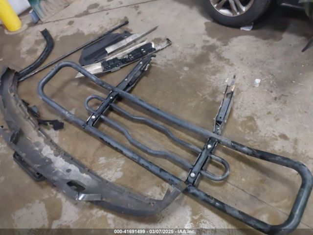 3GCUKREC3JG395114 Chevrolet Silverado 1500 1lt