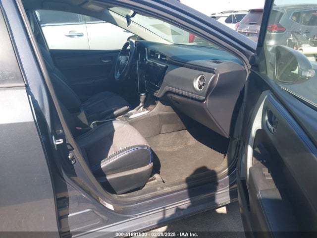 5YFBURHE5HP689004 Toyota COROLLA SE