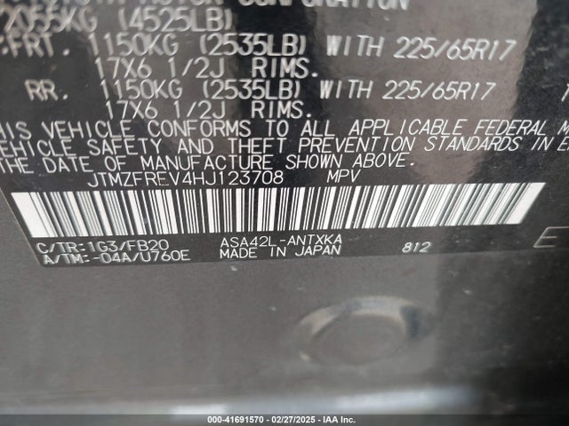 JTMZFREV4HJ123708 Toyota RAV4 LE