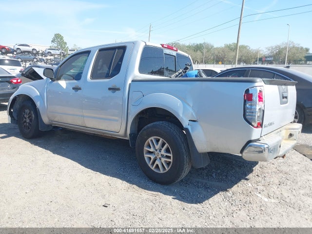 1N6AD0ER2JN747472 Nissan Frontier Sv
