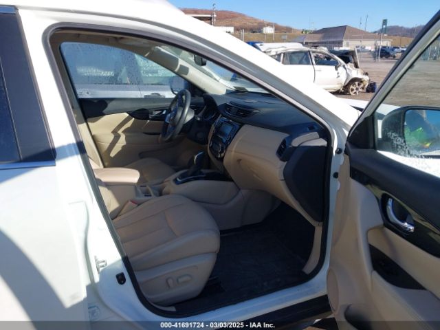 5N1AT2MV7KC819422 Nissan Rogue Sl