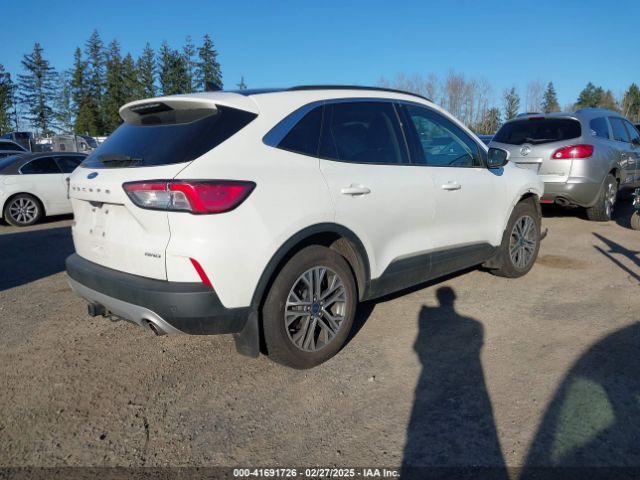 1FMCU9H9XNUA13536 Ford ESCAPE SEL