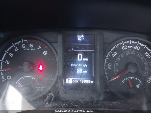 5TFRX5GN6JX110514 Toyota Tacoma Sr