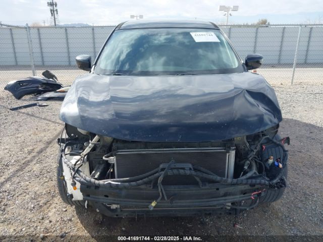 5N1AT2MT3HC735900 Nissan ROGUE S