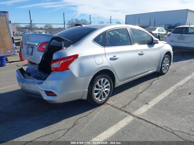 3N1AB7AP4KY395430 Nissan SENTRA SV