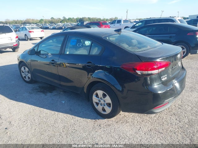 3KPFL4A72JE272434 KIA FORTE LX