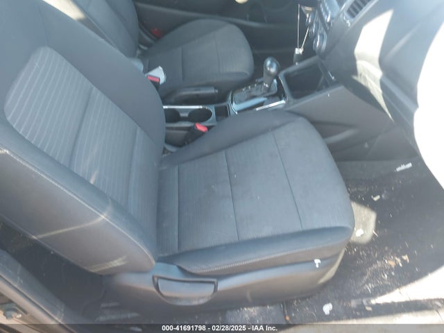 3KPFL4A72JE272434 KIA FORTE LX