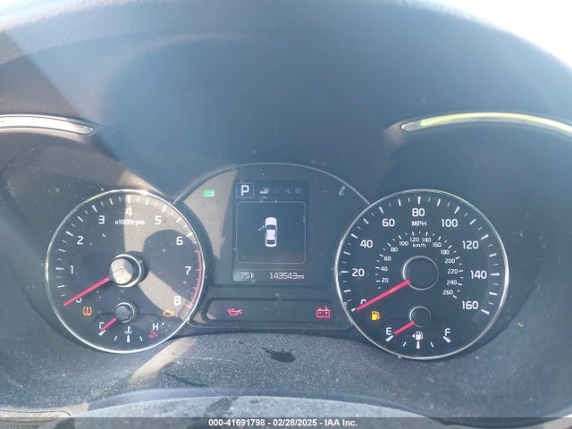 3KPFL4A72JE272434 KIA FORTE LX