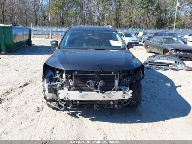 5N1DR2MN6HC621290 Nissan Pathfinder S
