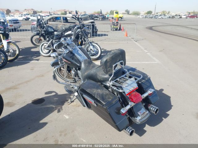 2005 HARLEY-DAVIDSON FLHRI 1HD1FBW1X5Y622191 Photo 2