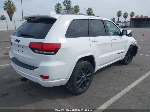 1C4RJFAG9MC525081 Jeep Grand Cherokee Laredo X 4x4