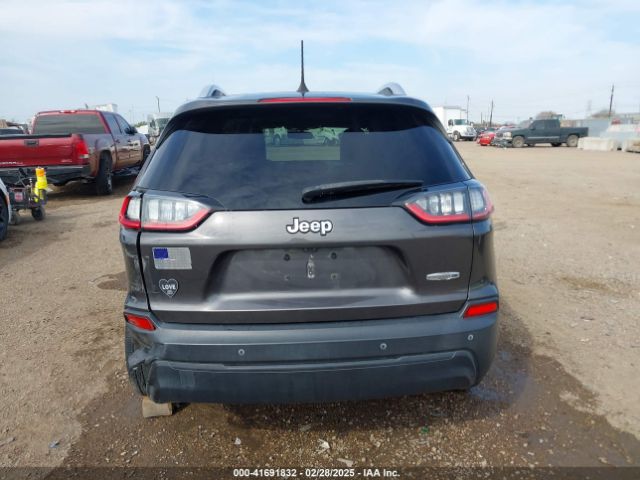 1C4PJLLB4KD403310 Jeep Cherokee Latitude Plus Fwd