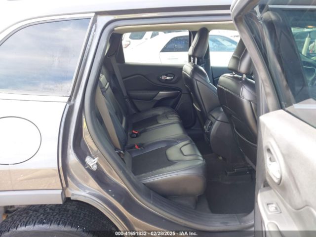 1C4PJLLB4KD403310 Jeep Cherokee Latitude Plus Fwd