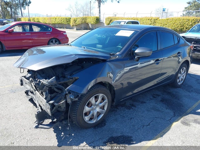 3MZBM1U71FM127241 Mazda pe