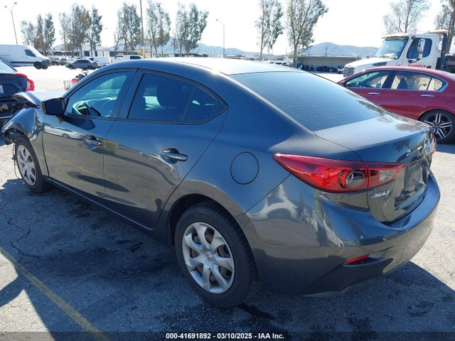 3MZBM1U71FM127241 Mazda pe