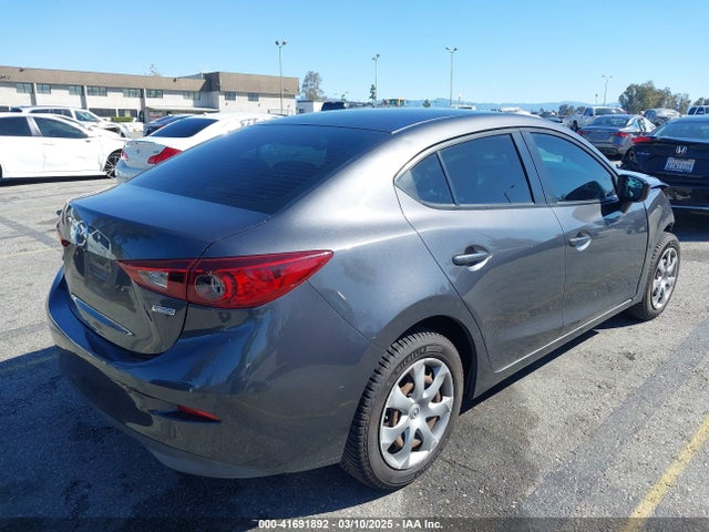 3MZBM1U71FM127241 Mazda pe