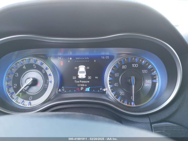 2C3CCAKG1JH296670 Chrysler 300 Limited Awd