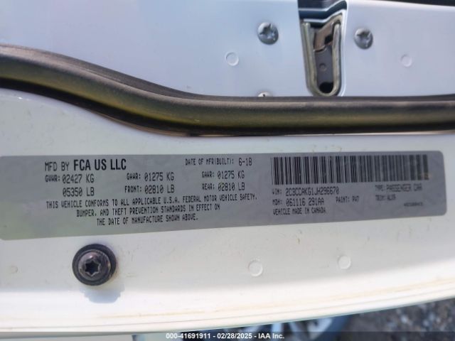 2018 CHRYSLER 300 2C3CCAKG1JH296670 Photo 8