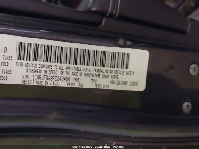 1C4RJFBG8FC643494 Jeep Grand Cherokee Limited