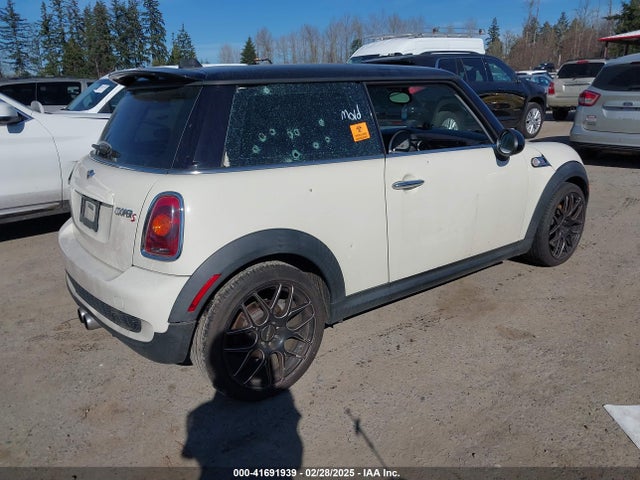 2009 MINI COOPER S WMWMF73519TT99560 Photo 3
