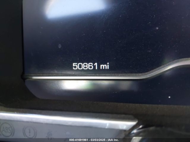1GTUUCED8PZ153573 GMC Sierra 1500 4wd  Short Box Elevation With 3sb/4wd  Standard Box Elevation