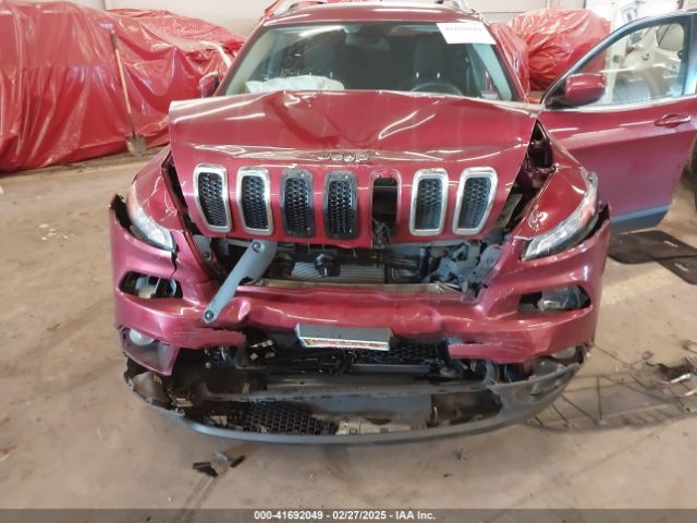 1C4PJMCB3HW606286 Jeep Cherokee Latitude 4x4