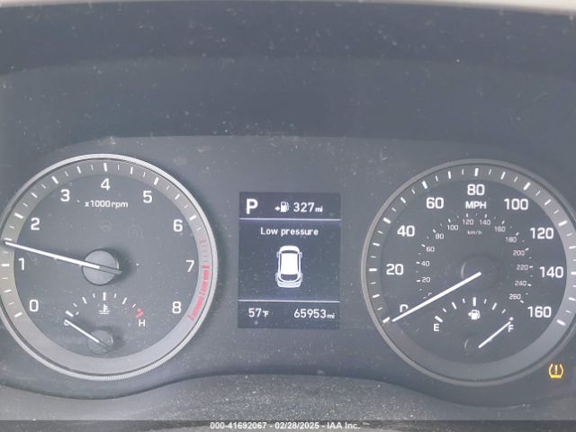 KM8J23A40KU046257 Hyundai TUCSON SE