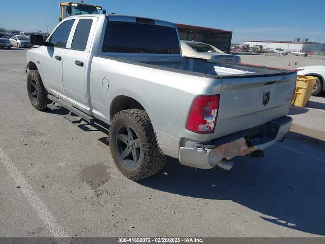 1C6RR7FT7HS795742 RAM 1500 Express  4x4 6'4 Box