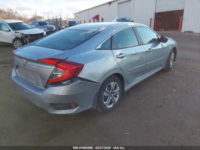 Honda Civic Lx 2016 19XFC2F52GE027072 Image 4